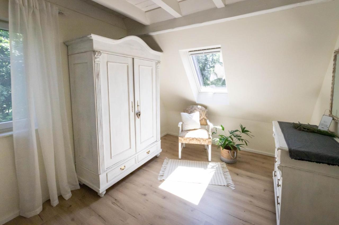 Romantik-Home Nordelsass - Ferienwohnung Fuer Selbstversorger Oberhoffen-les-Wissembourg Luaran gambar